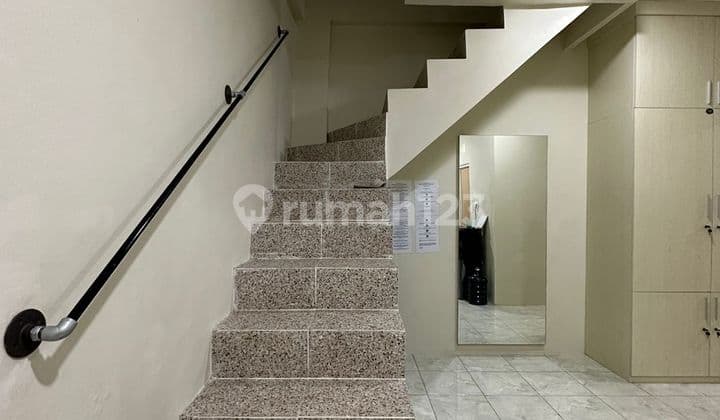 Rumah Kost Disewakan 10 Kamar Furnished di MENTENG DALAM TEBET