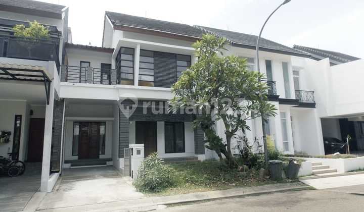 Rumah Minimalis Cantik Siap Masuk di Emerald Bintaro Sektor 9