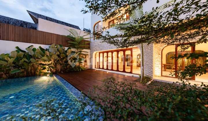 Dijual Villa Mewah di Canggu Kuta Utara Bali