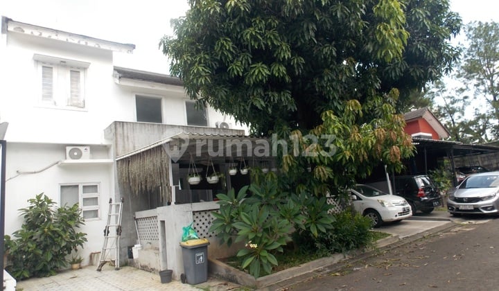 Dijual rumah 2 unit jadi 1 di Adora Permata Tangerang Selatan