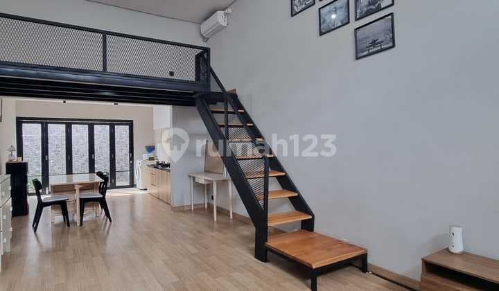 Comfortable Minimalist House in Kota Baru Parahyangan