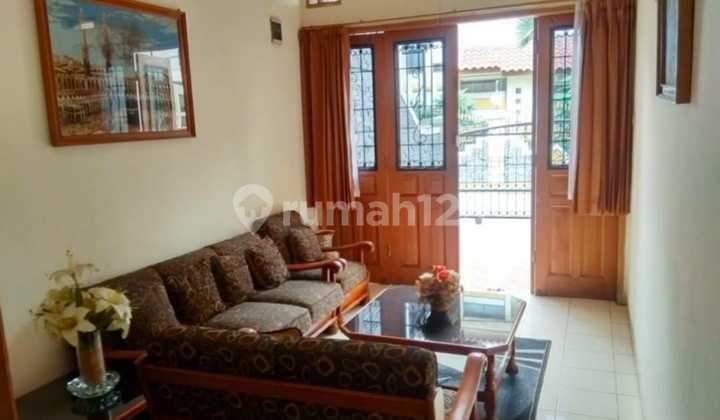 Rumah Lux Semi Furnished di Tengah Kota Bandung Pasir Luyu