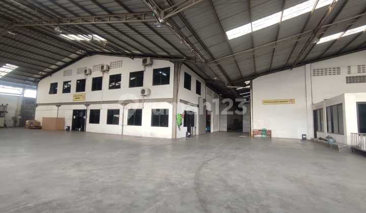 Strategic Warehouse Location in Taman Kopo Indah