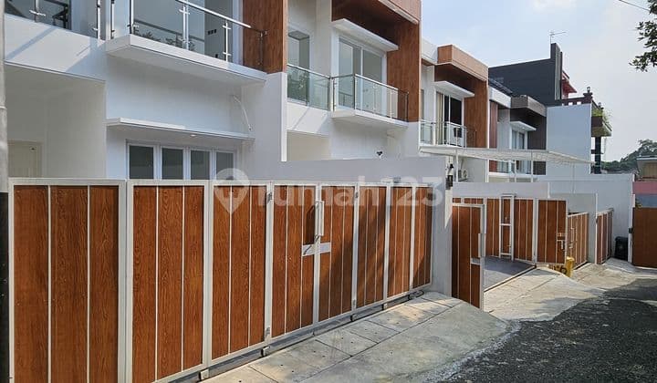 Rumah Baru Sangat Murah Minimalis Modern Siap Huni Di Dalam Komplek Di Jagakarsa Rumah Dengan Pencahayaan Sangat Maksimal Lingkungan Sangat Asri Dan Nyaman