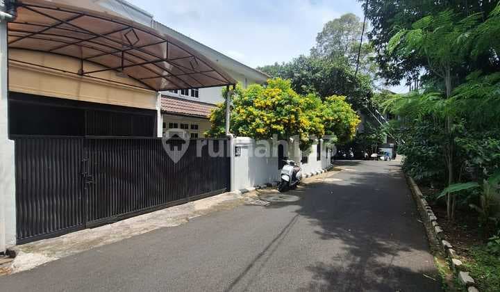 Rumah Murah Di Cipete Selatan, Luas, Dalam Komplek Yg Nyaman Dan Aman