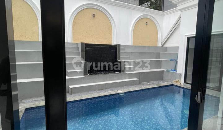 Rumah Murah , Baru di Lokasi Terbaik dengan Fasilitas Kolam Renang di Sentul City