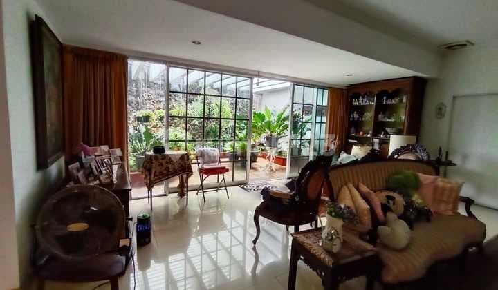 For Sale House in Kebayoran Baru Jl Wijaya, Land Price Only