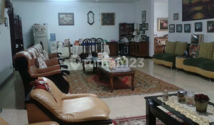 Dijual Rumah di Panglima Polim Kebayoran Bar, bisa Utk Cluster