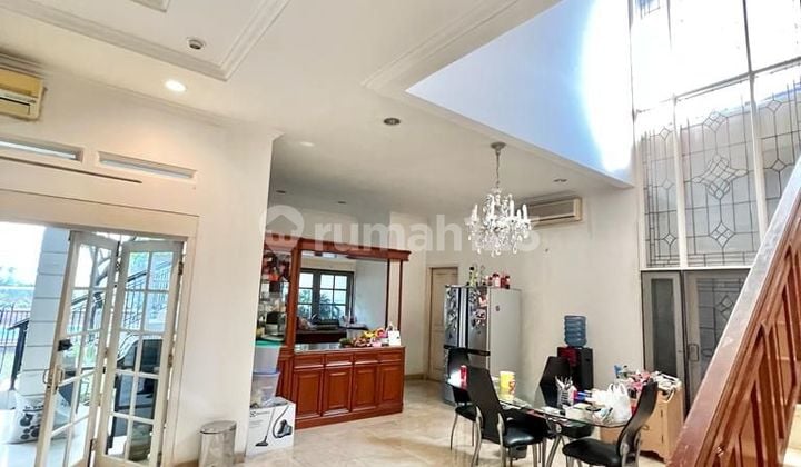 Dijual Rumah di Menteng, Area Elit dan Nyaman Utk Ktr-Tinggal