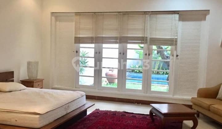 Dijual Rumah Bagus di Menteng Strategis Nyaman Dg Feng Shui Bagus