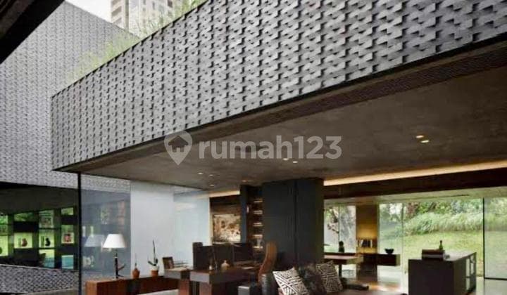 For Sale House in Kebayoran Baru, Luxurious Design by Architect Andra Martin