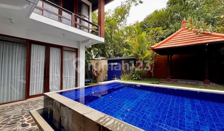 Yearly Rent 3Bedroom Villa Kesiman Sanur Bali