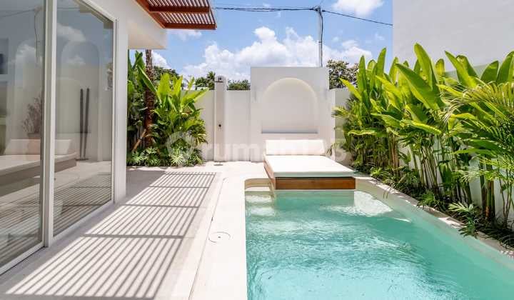 Leasehold Modern Villa Tumbak Bayuh 2 Bedrooms