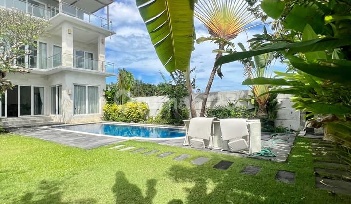 Yearly Rent 3Br Villa Berawa Ricefield Views