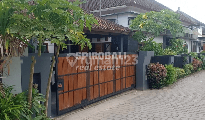 Rumah di Perum Puri Goa Gong Jimbaran