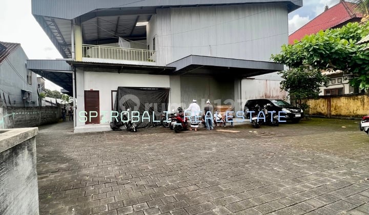 For Sale Premium Warehouse Raya Tumbak Bayuh Pererenan Bali