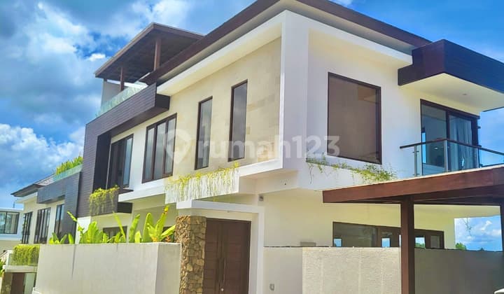 Yearly Rent 3 Bedroom Villa Cemagi