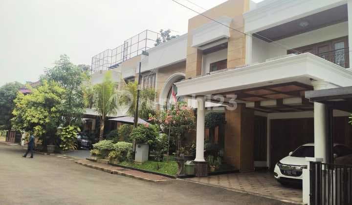 Ruamh Strategis Dekat Tol Jorr di Pesanggrahan Jaksel Ra-13208