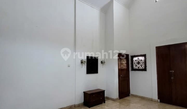 Rumah Strategis Dekat Bintaro Plaza di Bintaro Tangsel Gb-17782