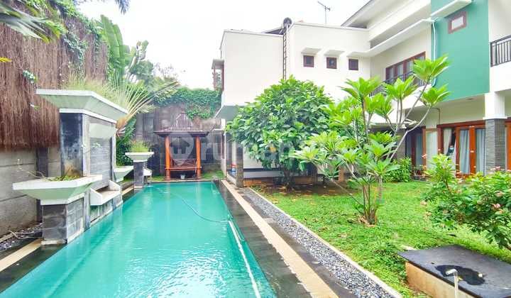 Rumah Strategis Harga Tanah Dekat Rscm di Menteng Jakpus Lr-7398