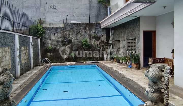 Rumah Strategis Dg Swimming Pool di Bintaro Tangsel Lr-7694