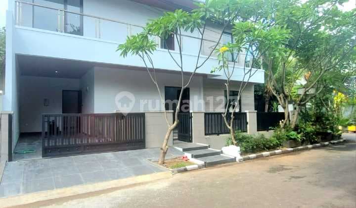 Brand New 2-Story Corner House, Strategic Location Near Bxc Mall in Sector 9 Bintaro Jaya Gb-15701