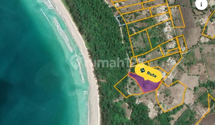 Tanah pemandangan los pantai laut di teluk pantai tarimbang