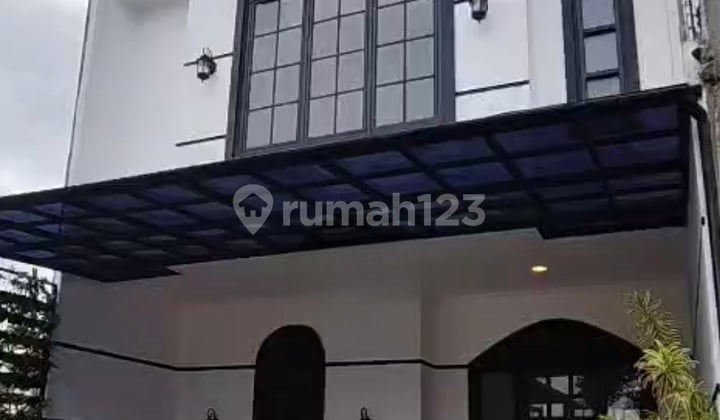 Rumah 3 Lantai Area Komplek Kejakaaan Dekat Joglo Jakbar