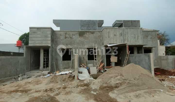 Rumah 2 Lantai Area Larangan Dekat Inpres Cash Keras