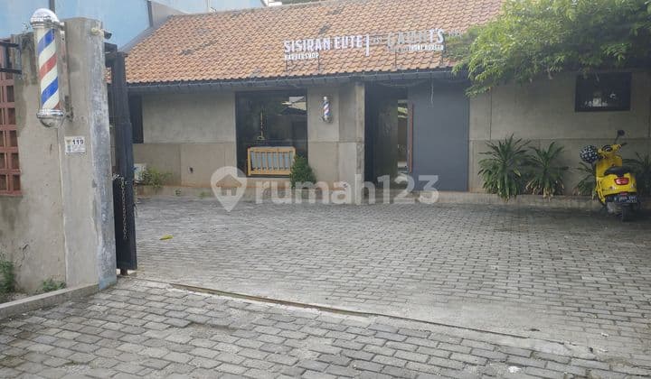 Rumah 1 Lantai Area Larangan Dekat Trans Jakatarta