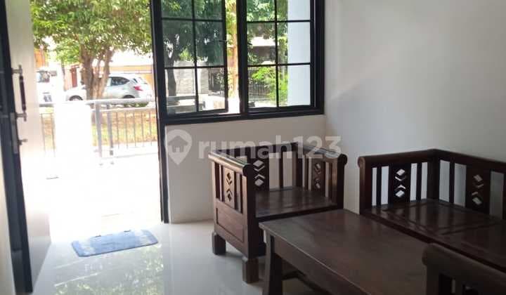 Rumah 2 Lantai Area Graha Raya Area Cluster Graha Raya Bintaro
