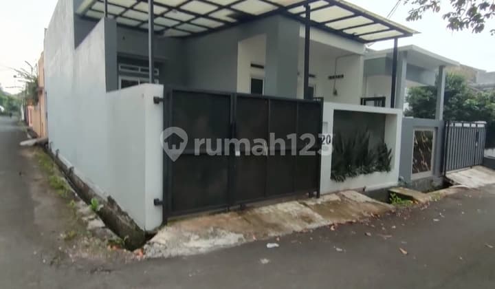 1-Story House in the Larangan Area Near Kembang Larangan Complex