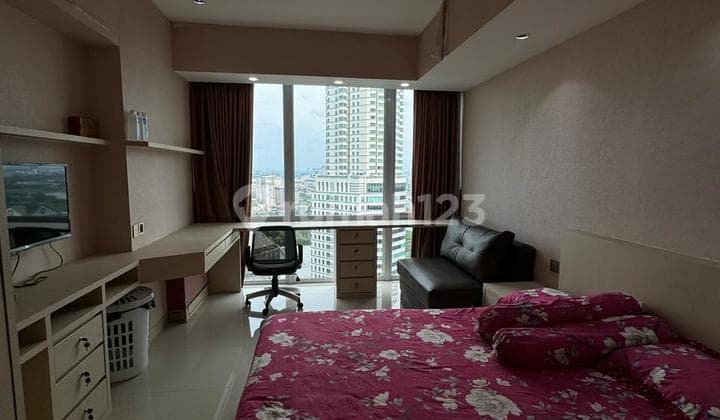 Apartemen Cantik Full Furnish Siap Huni