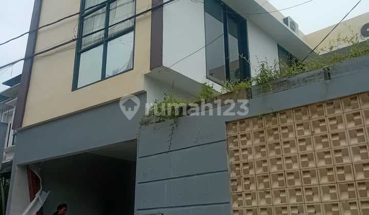 Rumah Villa Murah Industrial Modern Jimbaran Nusa Dua Dekat Sidewalk Mall