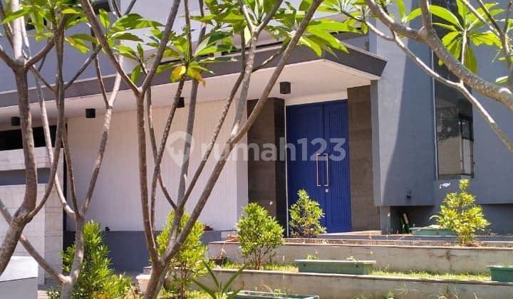 Rumah Super Luxury Resort di Emerald Cove Gading Serpong