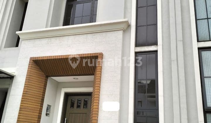 TURUN HARGA!!! DIJUAL CEPAT!!! RUMAH CANTIK SIAP HUNI DAN SUDAH RENOVASI PALMYRA - ALAM SUTERA