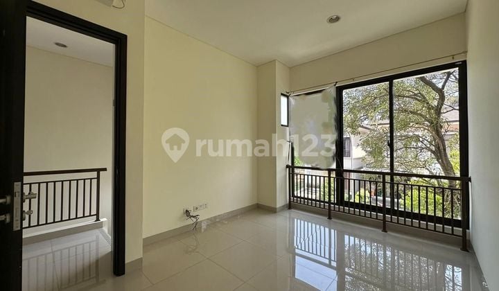 DIJUAL SEGERA RUMAH EMINENT SEMI FURNISHED BANGUNAN STANDARD