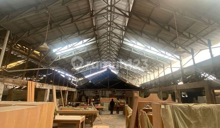 DIJUAL TANAH DAN BANGUNAN WORKSHOP DI JLN BIADARA RAYA JAKARTA UTARA