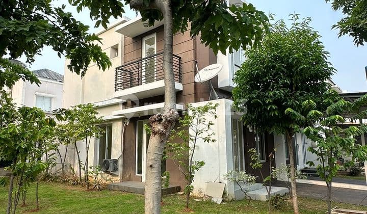FOR SALE READY-TO-OCCUPY HOUSE IN GREEN LAKE CITY, LATIN AMERICA CLUSTER