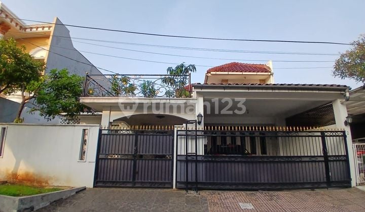 Dijual Rumah Dalam Komplek Tanjung Barat Indah, Super Strategis
