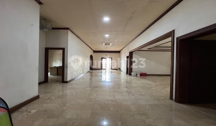 Dijual Cepat Rumah Di Menteng Jakarta Pusat Butuh Renov Cocok Juga Jadi Tempat Usaha