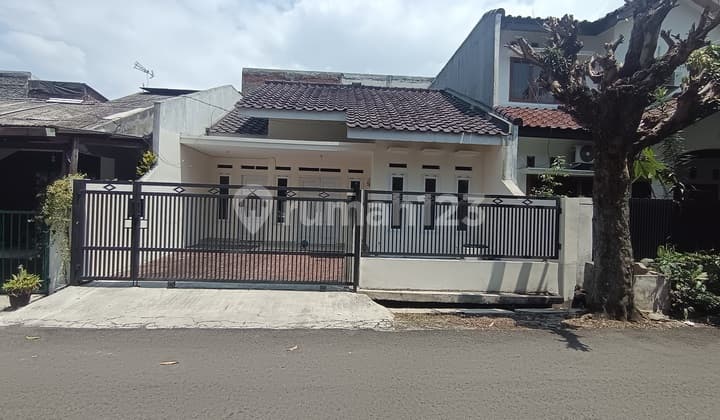 Rumah Dikontrakkan Terawatdan Siap Huni di Antapani