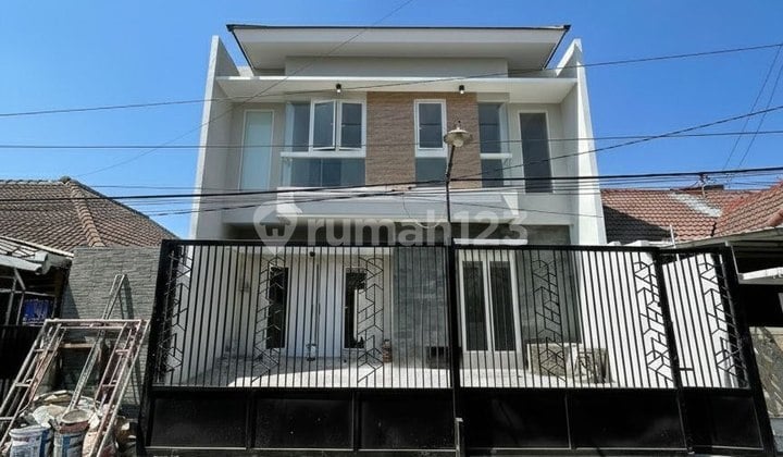 Rumah Sutorejo Prima Utara New Gress Minimalis Carport 2 Mobil