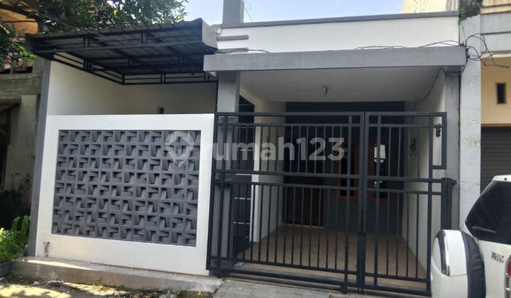 Disewakan Rumah Gayung Kebonsari Elveka - Kosongan - Baru Renov