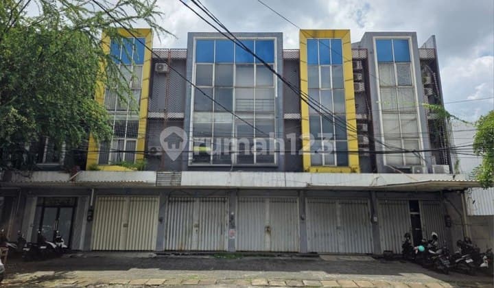 Ruko Dharmahusada Strategis