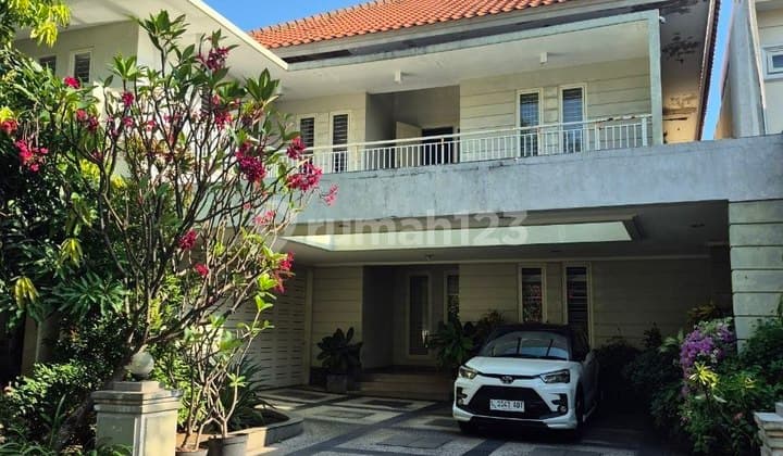 Rumah Regency 21 Semi Furnish, Carport 3 Mobil Row 3 Mobil