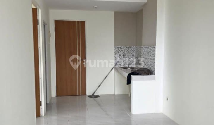 Cheap New Empty Peak Dharmahusada Apartment, Never Occupied
