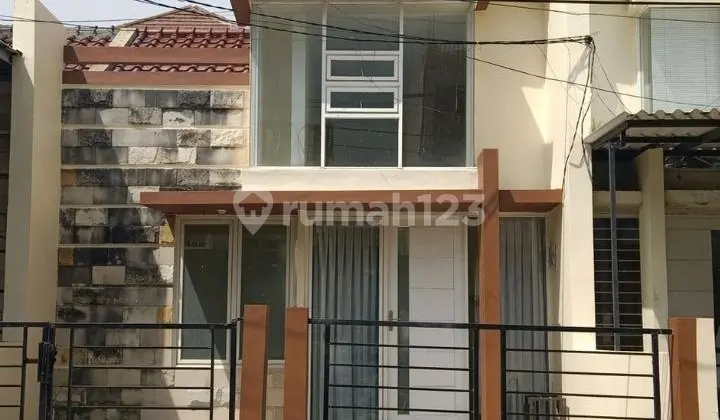 Rumah Lokasi di Greenlake, Wonorejo Hadap: Utara