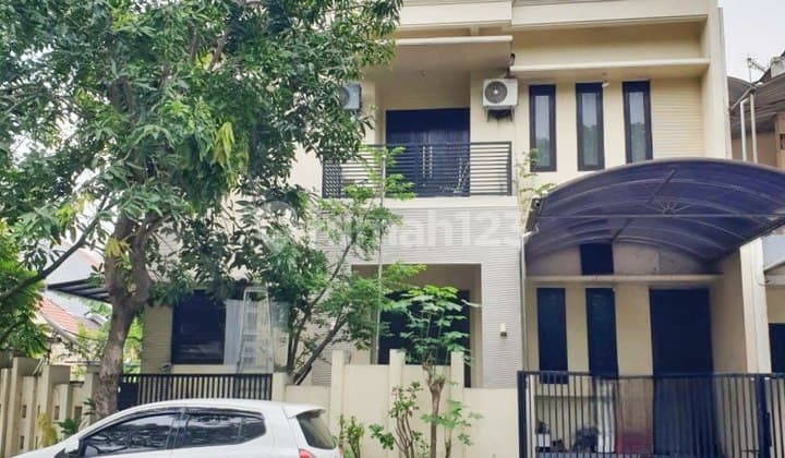 Rumah Puri Asri, Pakuwon City Strategis, Siap Huni, Jalan Utama