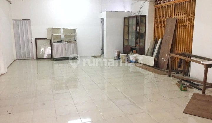 Ruko Kapasan Strategis, Siap Huni, Nol Jalan Raya, Selangkah ke Pasar Kapasan